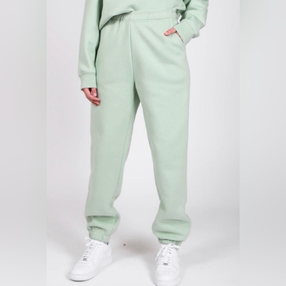 Brunette The Label Pants - (#72)BRUNETTE THE LABEL Oversized Jogger